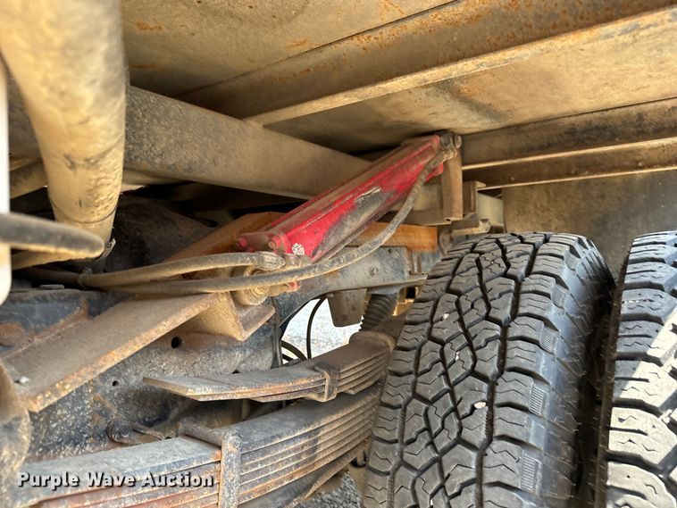 image for item LF9842 1998 Dodge Ram 3500 Laramie SLT Quad Cab dump bed pickup truck