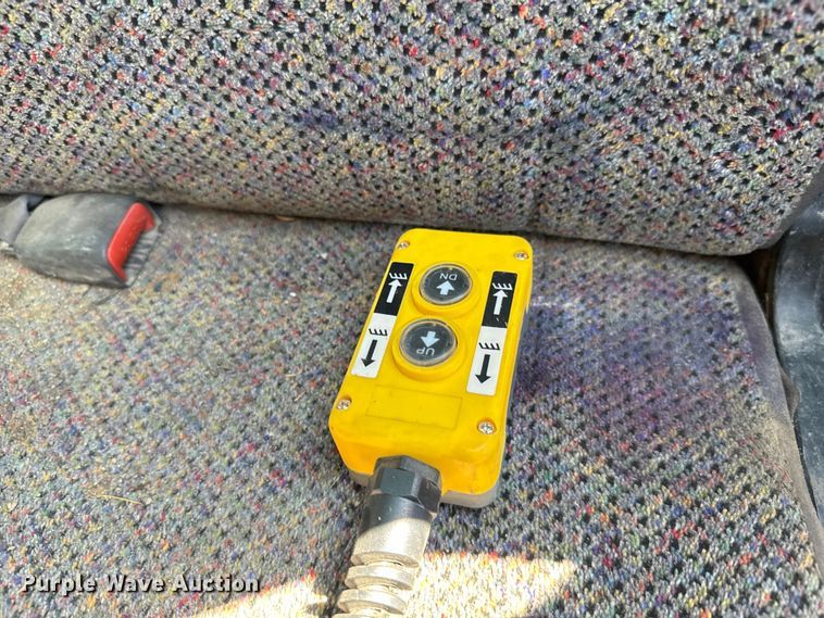 image for item LF9842 1998 Dodge Ram 3500 Laramie SLT Quad Cab dump bed pickup truck