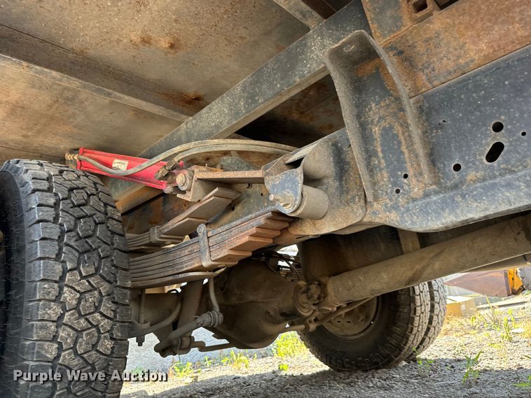 image for item LF9842 1998 Dodge Ram 3500 Laramie SLT Quad Cab dump bed pickup truck