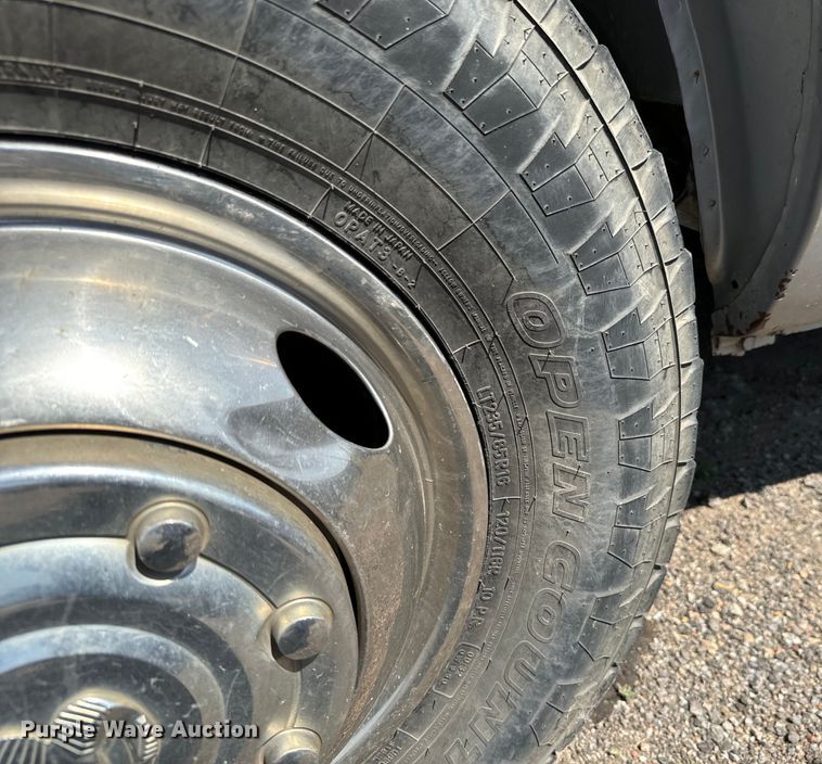 image for item LF9842 1998 Dodge Ram 3500 Laramie SLT Quad Cab dump bed pickup truck