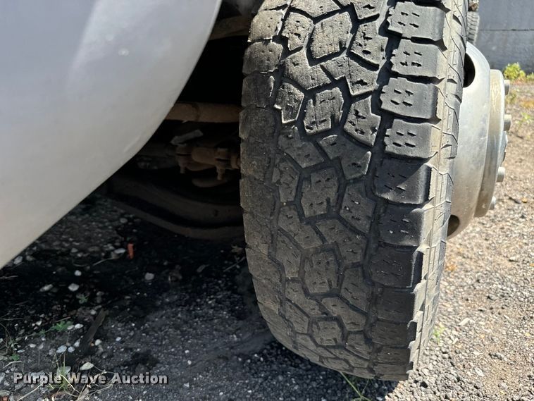 image for item LF9842 1998 Dodge Ram 3500 Laramie SLT Quad Cab dump bed pickup truck