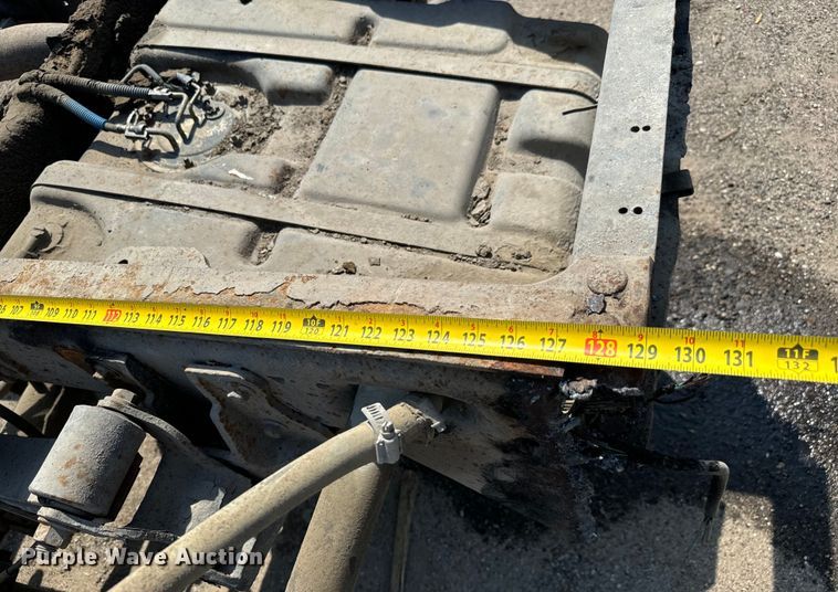 image for item LF9844 1999 Ford F450 Super Duty truck cab and chassis