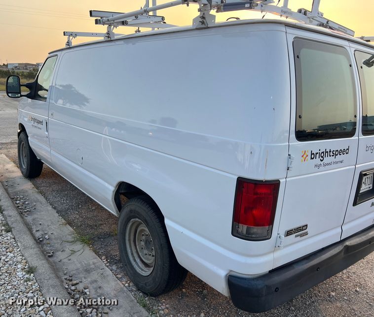 image for item LV9016 2014 Ford E150 van