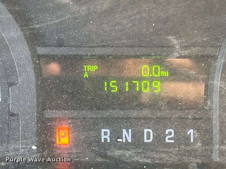 image for item LV9016 2014 Ford E150 van