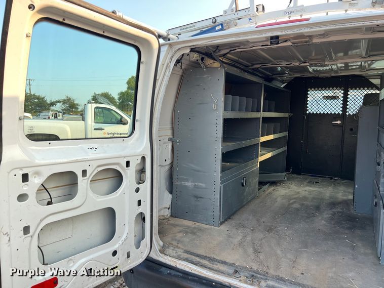 image for item LV9016 2014 Ford E150 van