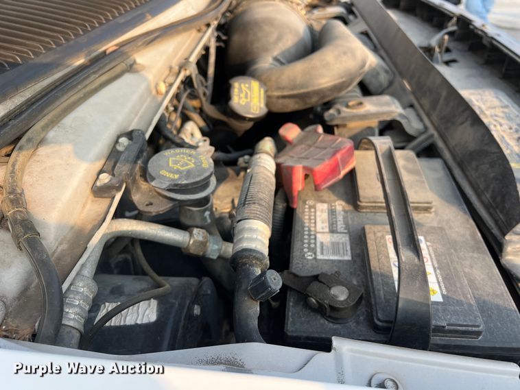image for item LV9016 2014 Ford E150 van