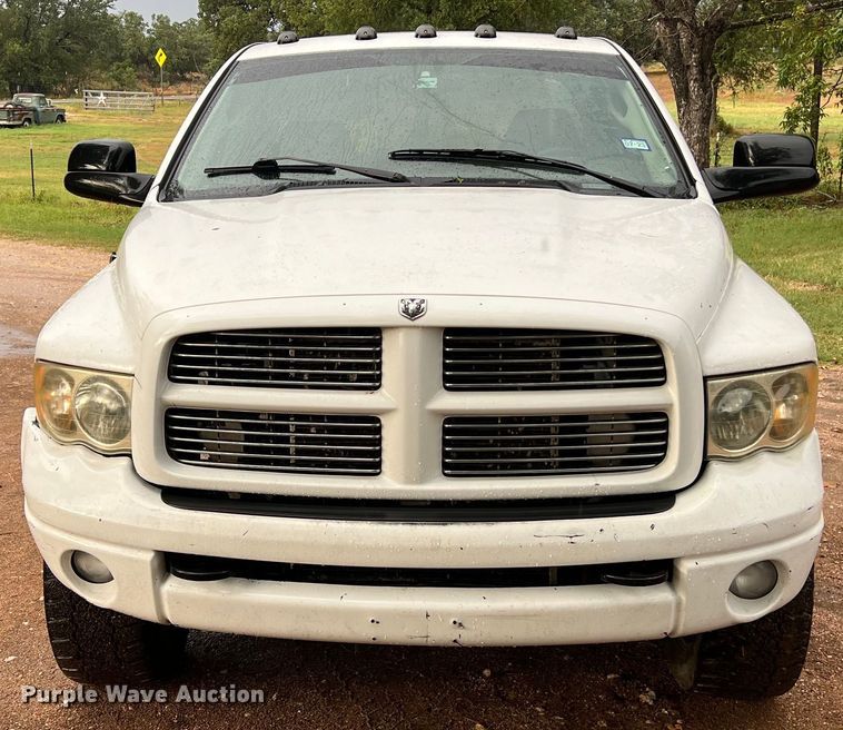 image for item LV9025 2003 Dodge Ram 3500 Quad Cab pickup truck