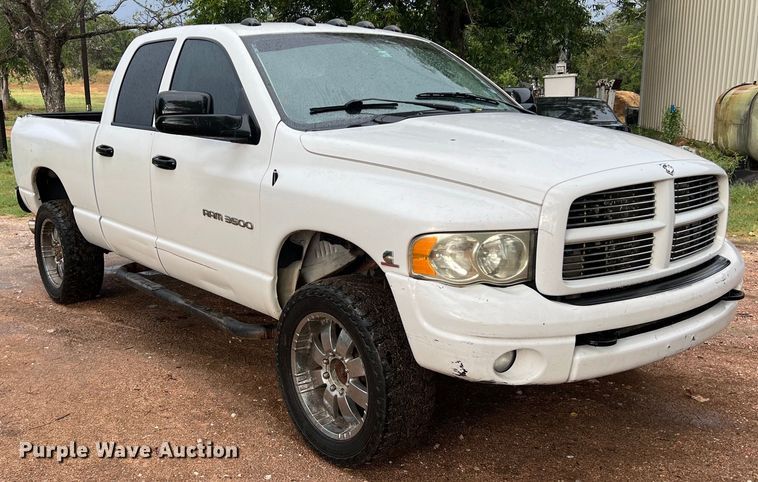 image for item LV9025 2003 Dodge Ram 3500 Quad Cab pickup truck