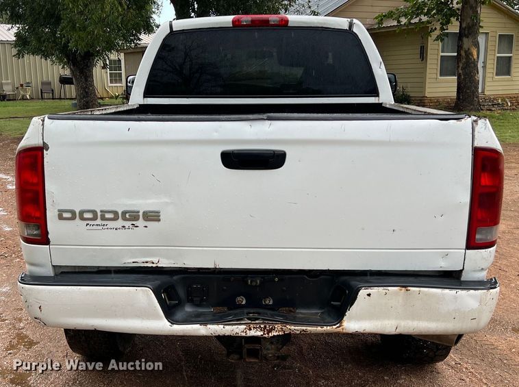 image for item LV9025 2003 Dodge Ram 3500 Quad Cab pickup truck