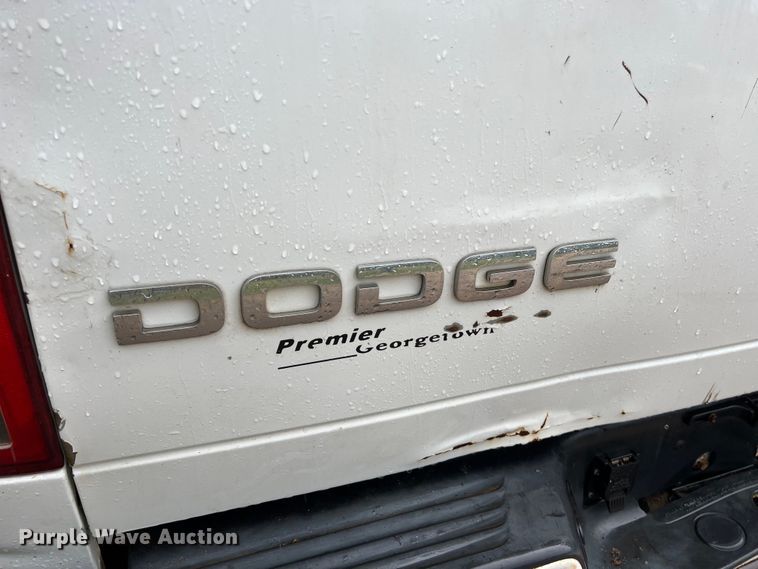 image for item LV9025 2003 Dodge Ram 3500 Quad Cab pickup truck