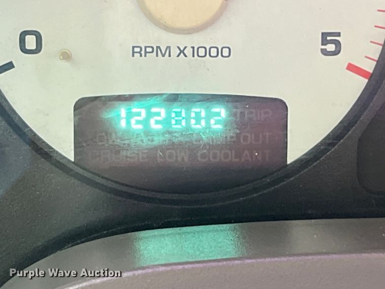 image for item LV9025 2003 Dodge Ram 3500 Quad Cab pickup truck