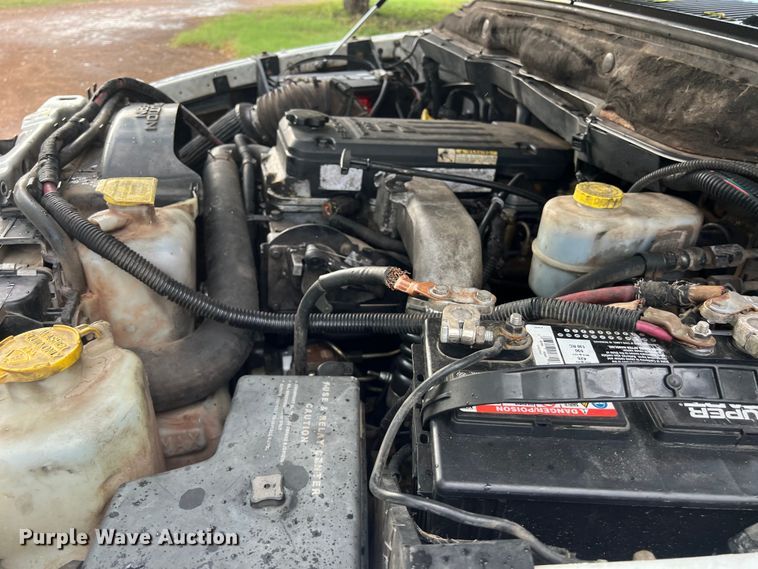 image for item LV9025 2003 Dodge Ram 3500 Quad Cab pickup truck