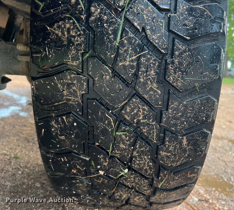 image for item LV9025 2003 Dodge Ram 3500 Quad Cab pickup truck