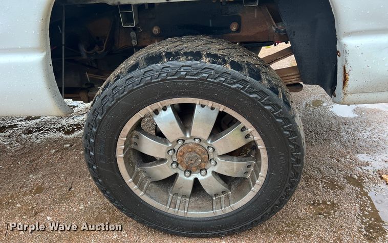 image for item LV9025 2003 Dodge Ram 3500 Quad Cab pickup truck