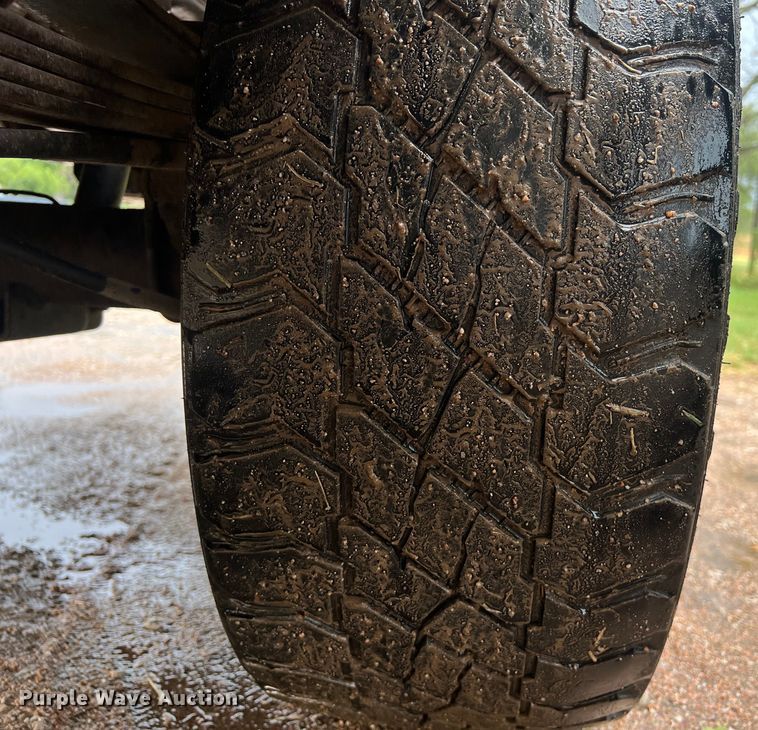 image for item LV9025 2003 Dodge Ram 3500 Quad Cab pickup truck