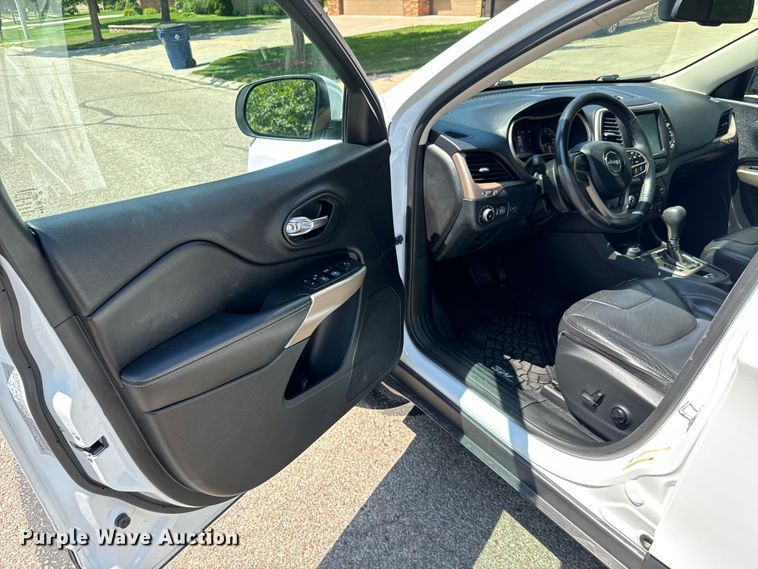 image for item MV9004 2018 Jeep Cherokee Limited SUV