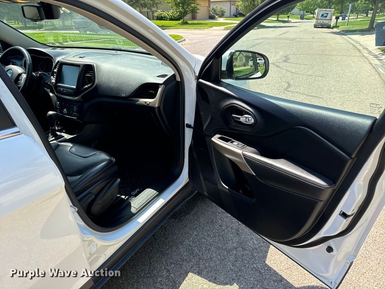 image for item MV9004 2018 Jeep Cherokee Limited SUV