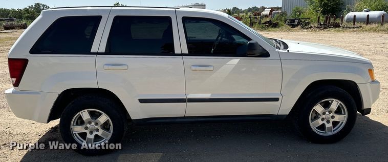 image for item NQ9641 2007 Jeep Grand Cherokee Laredo  SUV