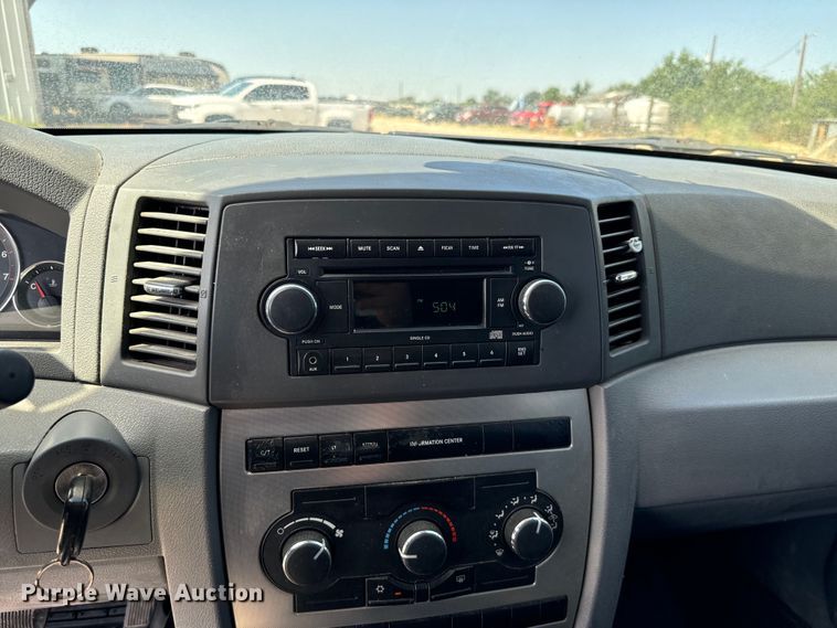 image for item NQ9641 2007 Jeep Grand Cherokee Laredo  SUV