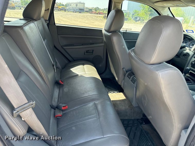 image for item NQ9641 2007 Jeep Grand Cherokee Laredo  SUV