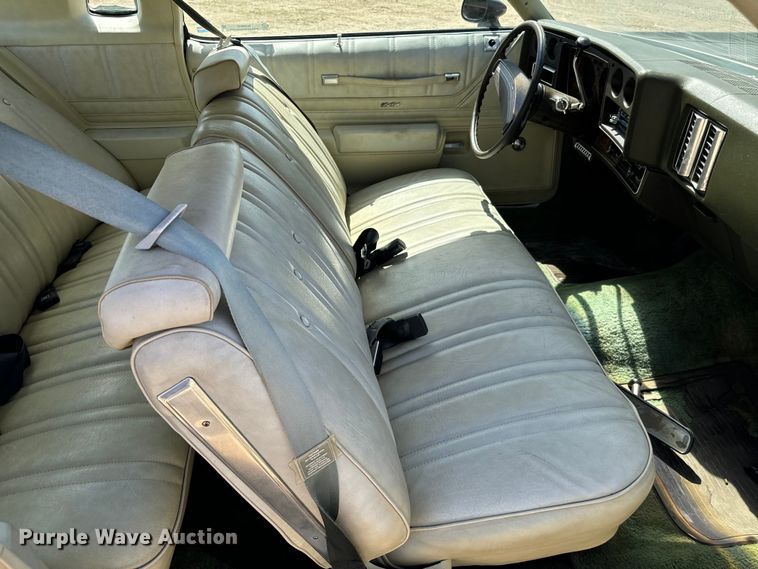 image for item NQ9642 1974 Chevrolet  Monte Carlo 