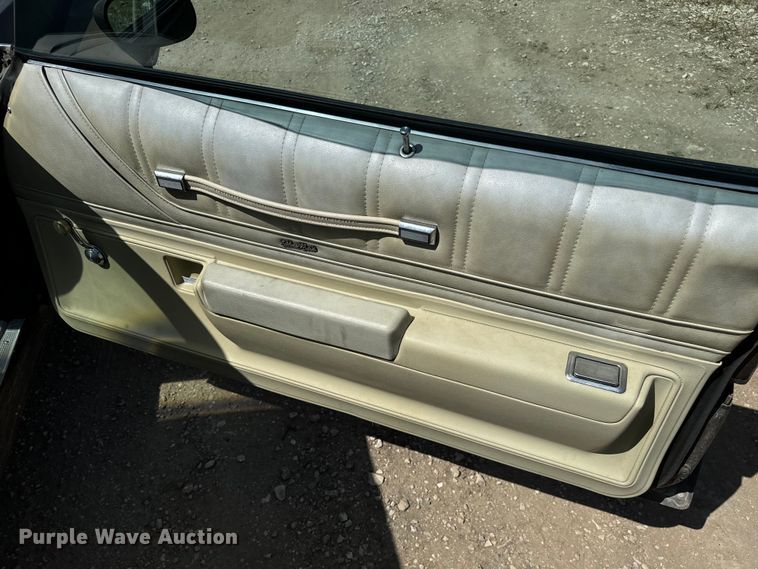 image for item NQ9642 1974 Chevrolet  Monte Carlo 