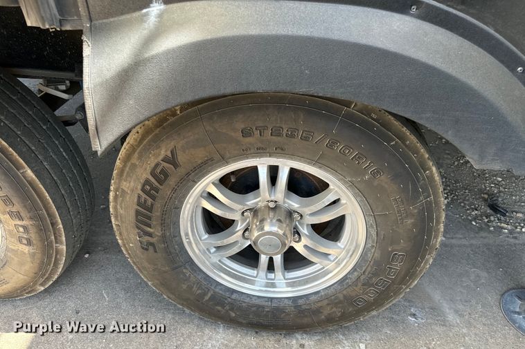 image for item NQ9643 2019 Reflection 311 camper