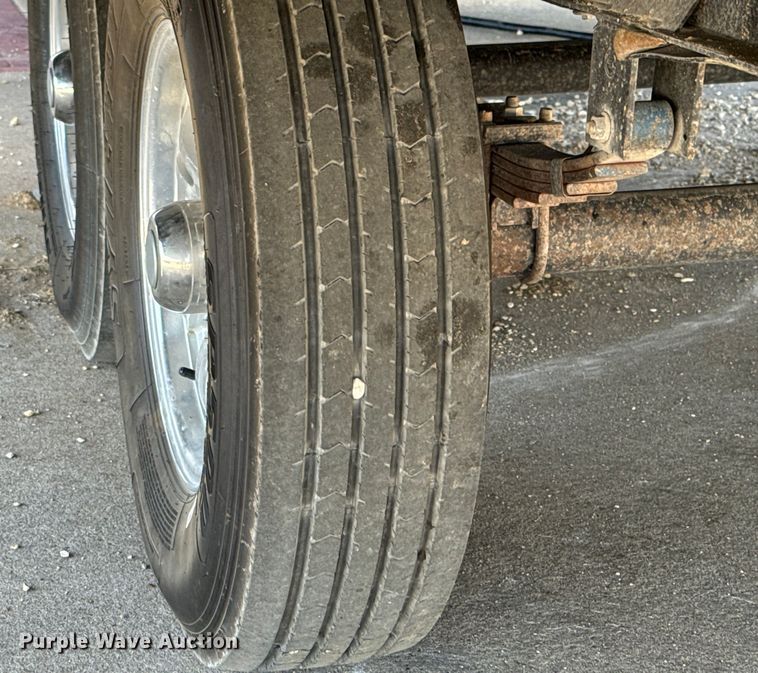 image for item NQ9643 2019 Reflection 311 camper