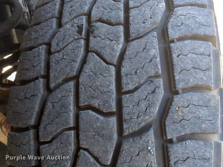 image for item NW9572 2017 Ford F250 Super Duty Crew Cab pickup truck