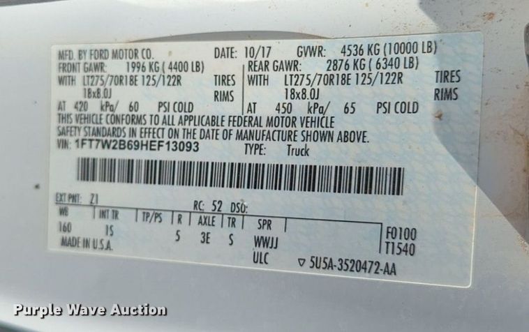 image for item NW9572 2017 Ford F250 Super Duty Crew Cab pickup truck