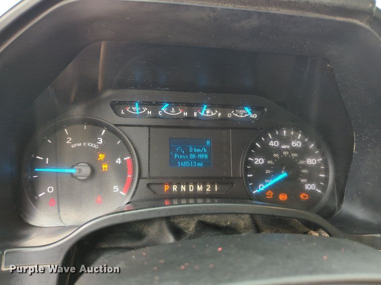 image for item NW9588 2017 Ford F550 Super Duty XL truck cab and chassis