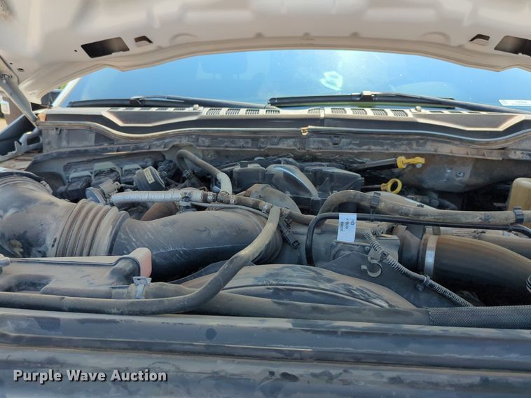 image for item NW9588 2017 Ford F550 Super Duty XL truck cab and chassis