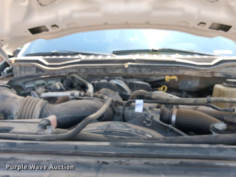 image for item NW9588 2017 Ford F550 Super Duty XL truck cab and chassis