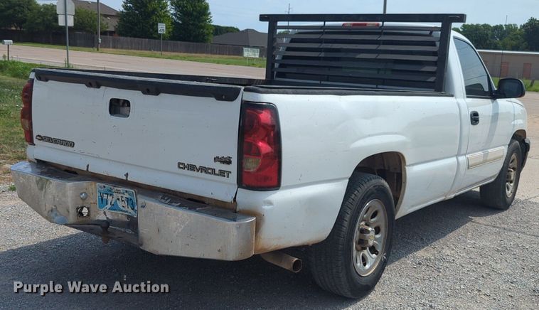 image for item NW9596 2005 Chevrolet SC1 pickup truck