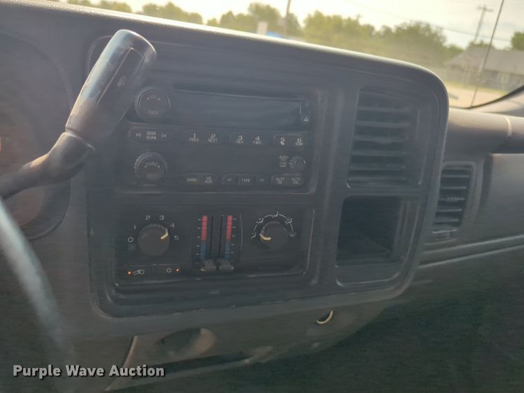 image for item NW9596 2005 Chevrolet SC1 pickup truck