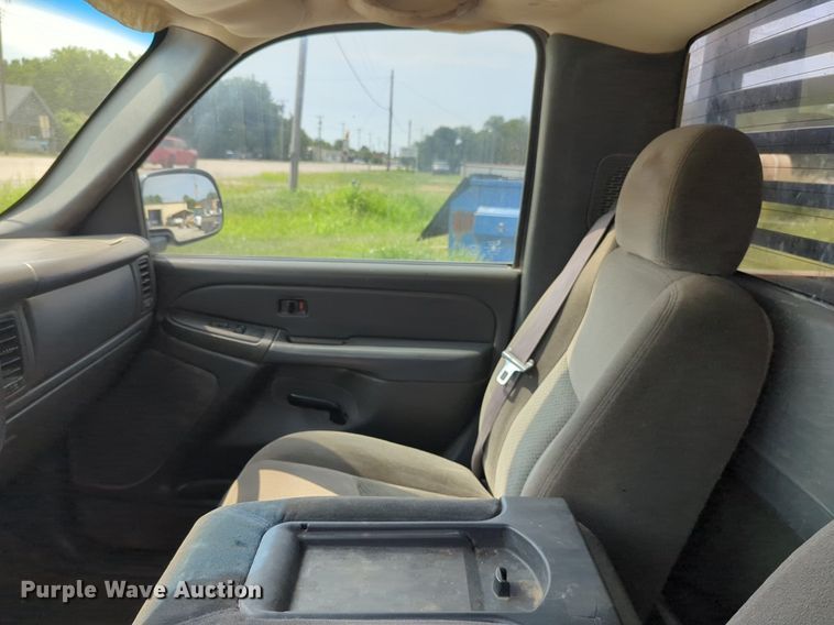 image for item NW9596 2005 Chevrolet SC1 pickup truck