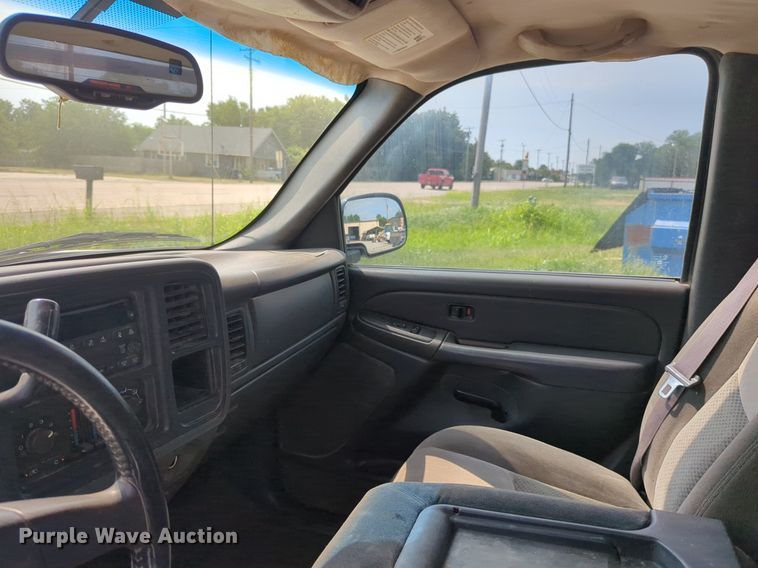 image for item NW9596 2005 Chevrolet SC1 pickup truck