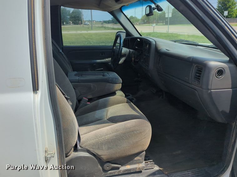 image for item NW9596 2005 Chevrolet SC1 pickup truck