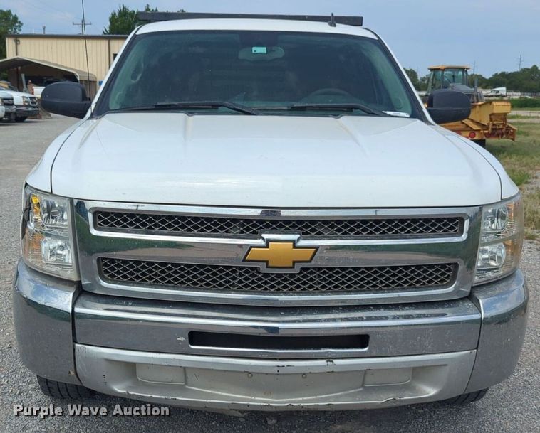image for item NW9598 2012 Chevrolet 2SC pickup truck