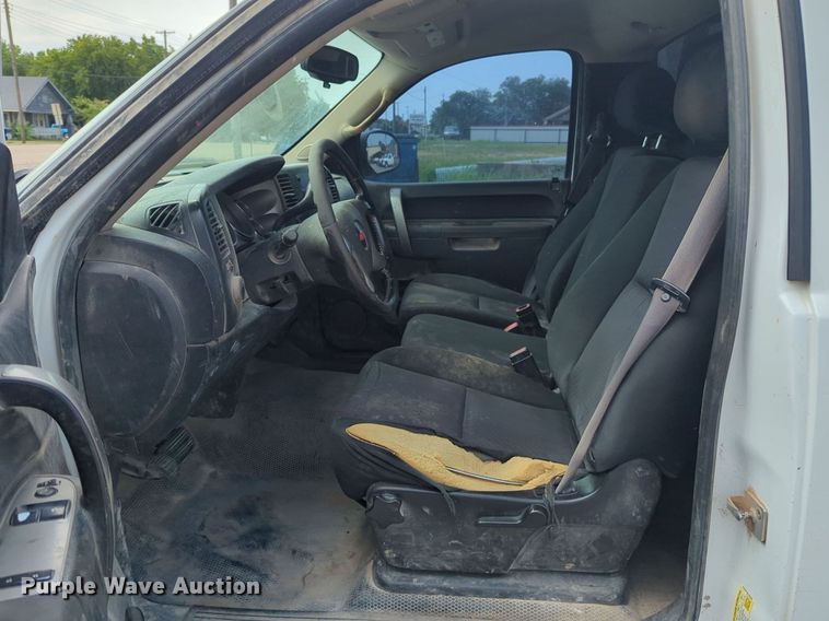 image for item NW9598 2012 Chevrolet 2SC pickup truck