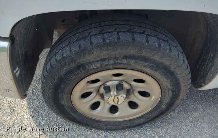 image for item NW9598 2012 Chevrolet 2SC pickup truck