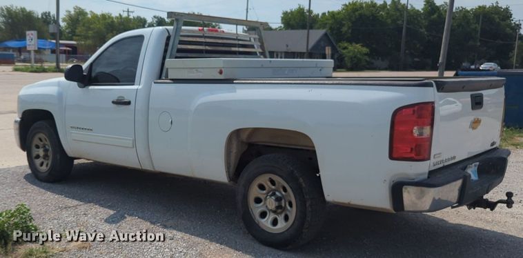 image for item NW9599 2012 Chevrolet 2SC pickup truck