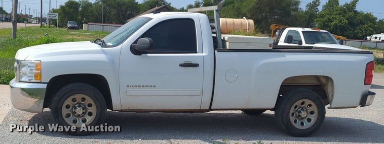 image for item NW9599 2012 Chevrolet 2SC pickup truck