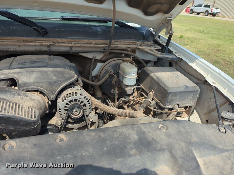 image for item NW9599 2012 Chevrolet 2SC pickup truck