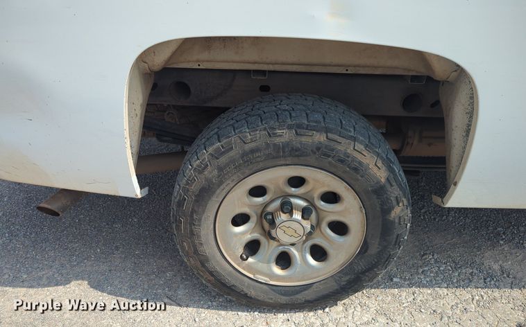 image for item NW9599 2012 Chevrolet 2SC pickup truck