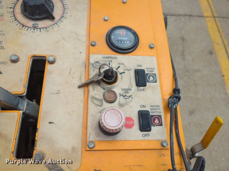 image for item NW9609 Felker F-965 concrete saw