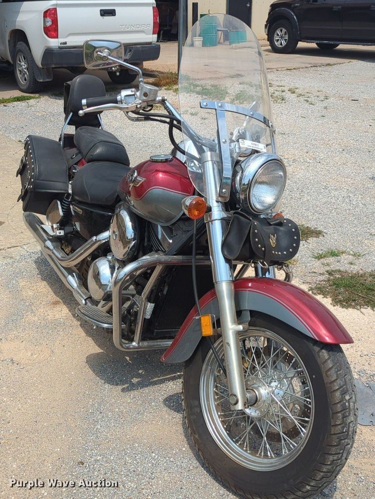 image for item NW9610 2003 Kawasaki V5E motorcycle