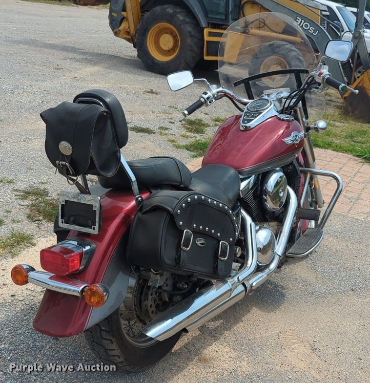 image for item NW9610 2003 Kawasaki V5E motorcycle