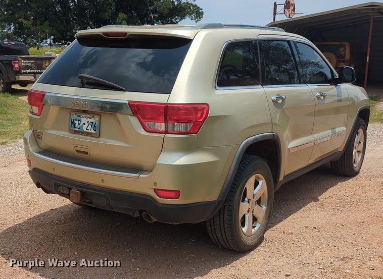 image for item NW9612 2011 Jeep Grand Cherokee Overland SUV