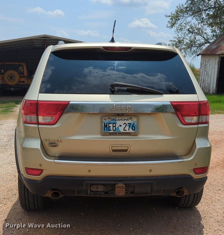 image for item NW9612 2011 Jeep Grand Cherokee Overland SUV